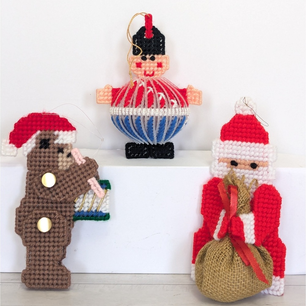 Vtg Handmade 3-D Plastic Canvas Yarn Needlepoint Christmas Ornaments Lot Of 3